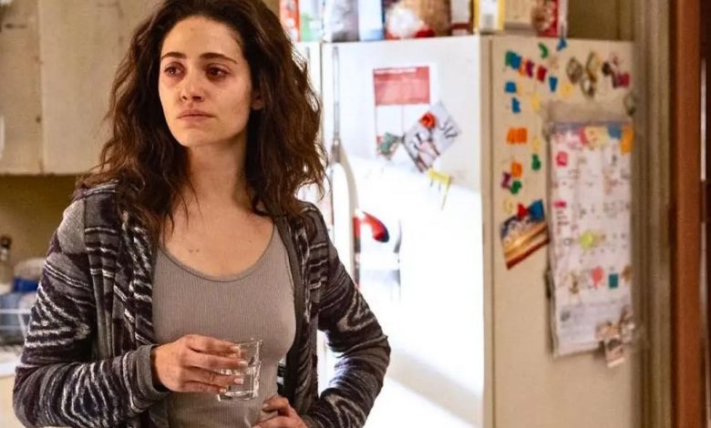 Shameless: When & Why Did Fiona Leave the Show?