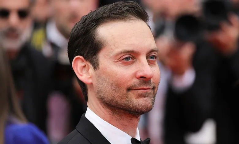 Is Tobey Maguire Dating Babette Strijbos? Rumors & Age Difference Explained