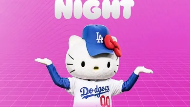 dodgers_hello_kitty_01