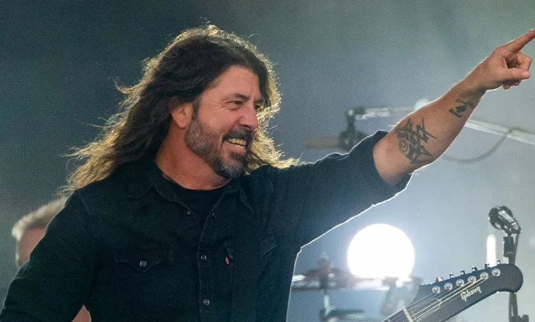 Dave Grohl Announces New Baby and Confesses to Cheating at the Same Time