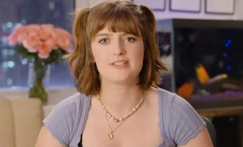 SNL: Why Chloe Troast Isn’t Returning for Saturday Night Live