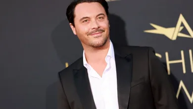 Spider-Noir Cast Adds Expats Star Jack Huston